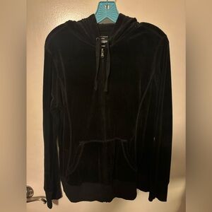Women’s black jacket